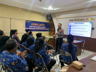 Satlantas Polres Brebes Beri Edukasi Tertib Berlalu Lintas kepada ASN Dinas Kebudayaan & Pariwisata dalam Rangka Ops Zebra Candi 2025