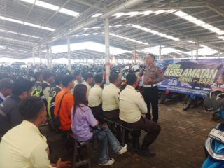 Sasar Sektor Industri, Satlantas Polres Brebes Edukasi Karyawan PT SMJ Terkait Keselamatan Jalan