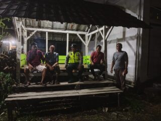 Bhabinkamtibmas Polsek Losari Intensifkan Sambang Warga, Perkuat Sinergi Jaga Kamtibmas