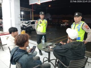 Polsek Wanasari Gelar Binluh Malam Hari di Bulan Ramadan, Ajak Pemuda Tingkatkan Kamtibmas