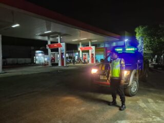 Polsek Larangan Intensifkan Patroli Malam, Jaga Situasi Kamtibmas Tetap Kondusif