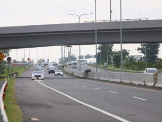 Arus Balik Lebaran 2026: One Way Mulai Diberlakukan dari Tol Brebes Barat hingga Cikatama