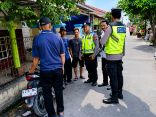 Polsek Wanasari Laksanakan Binluh kepada Warga Desa Klampok, Imbau Tingkatkan Kewaspadaan Kamtibmas