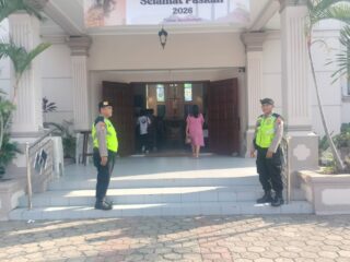 Polres Brebes Terjunkan Personel Amankan Ibadah Paskah di Gereja-Gereja Wilayah Kecamatan Brebes